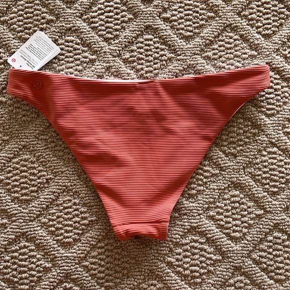 Brand new lululemon swimsuit! - Picture 5 of 8